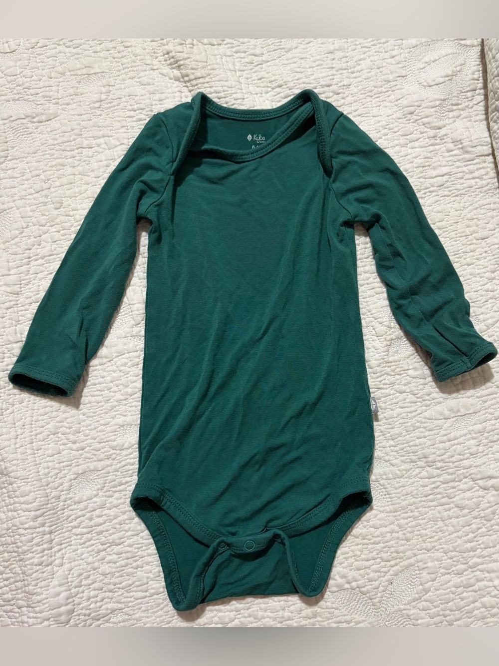 Kyte BABY size 6-12m Long-Sleeve One-Piece Bodysuit